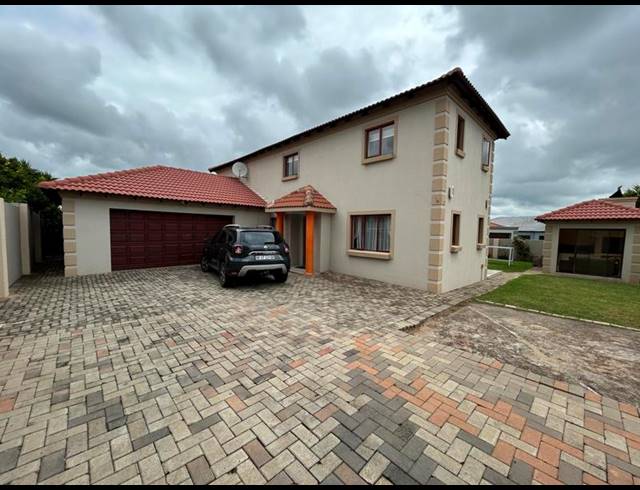 5 BEDROOM PROPERTY TO RENT IN ARUNDO ESTATE
